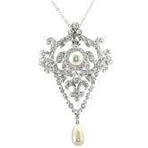 Queen Elizabeth II's Jubilee Pendant and Detachable Brooch - TimeLine Gifts